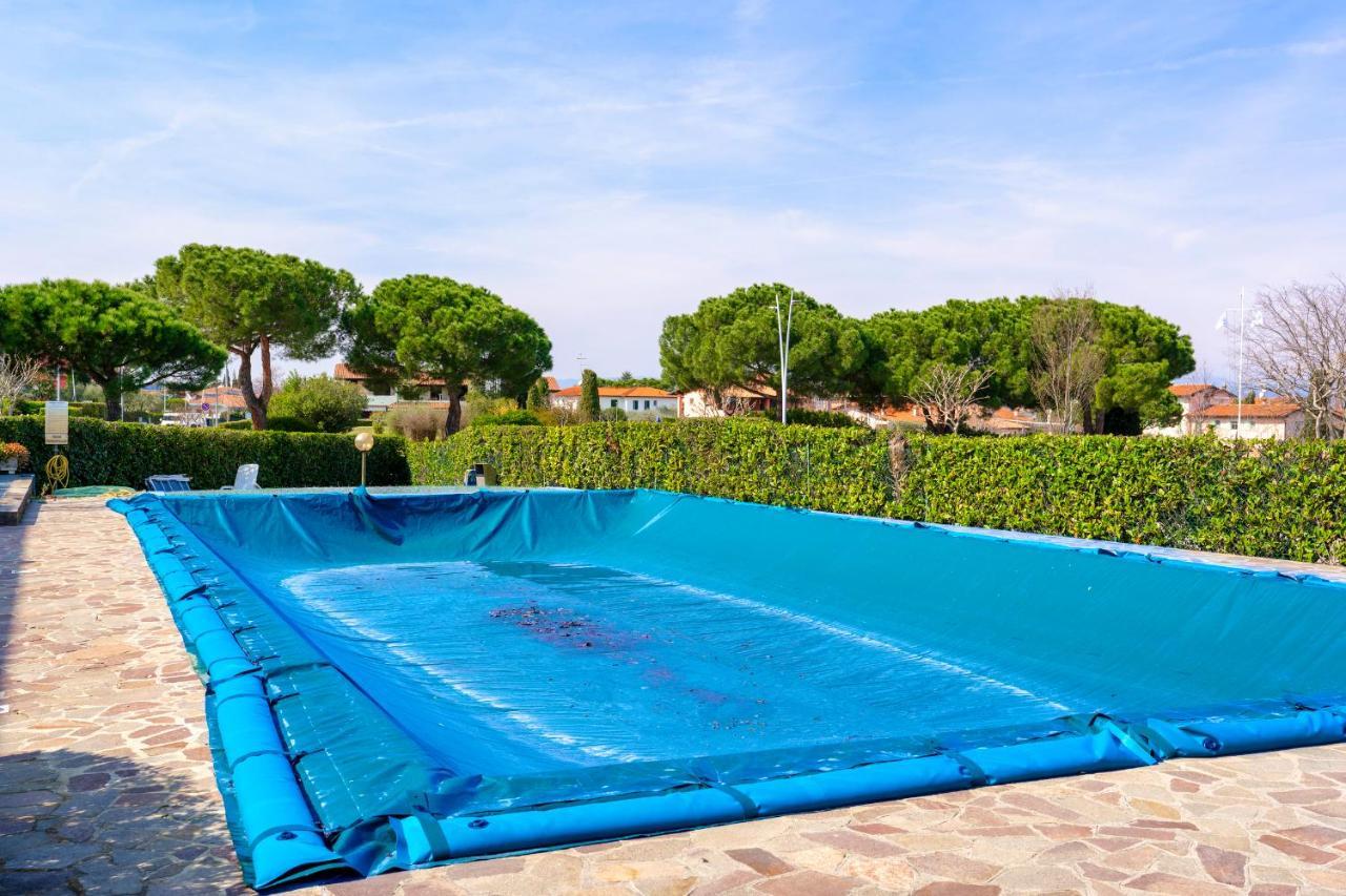 Azzurra Suite - Monolocale Con Piscina E Wifi سيرمِيوني المظهر الخارجي الصورة