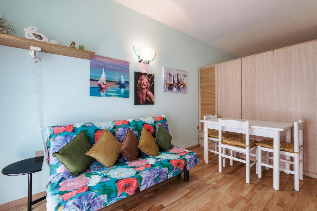 Azzurra Suite - Monolocale Con Piscina E Wifi سيرمِيوني المظهر الخارجي الصورة