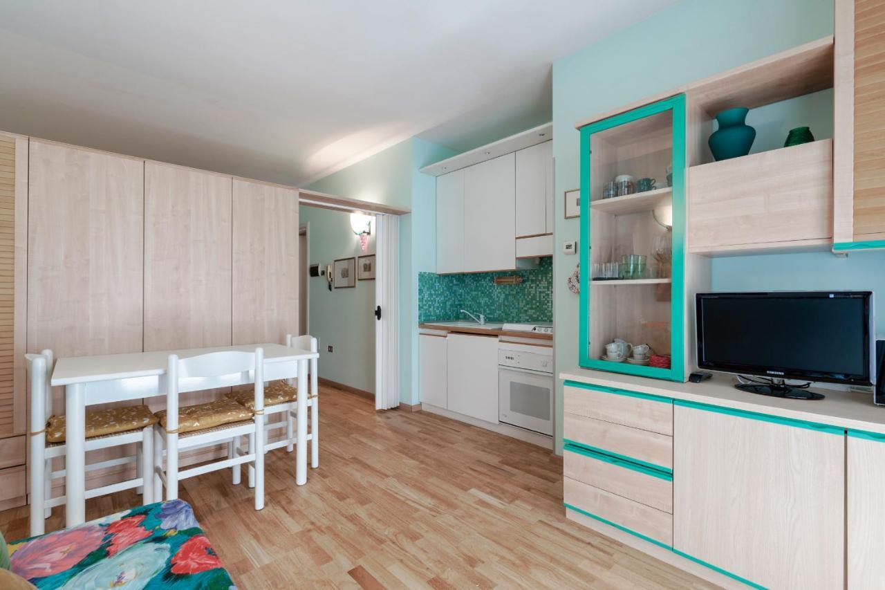 Azzurra Suite - Monolocale Con Piscina E Wifi سيرمِيوني المظهر الخارجي الصورة